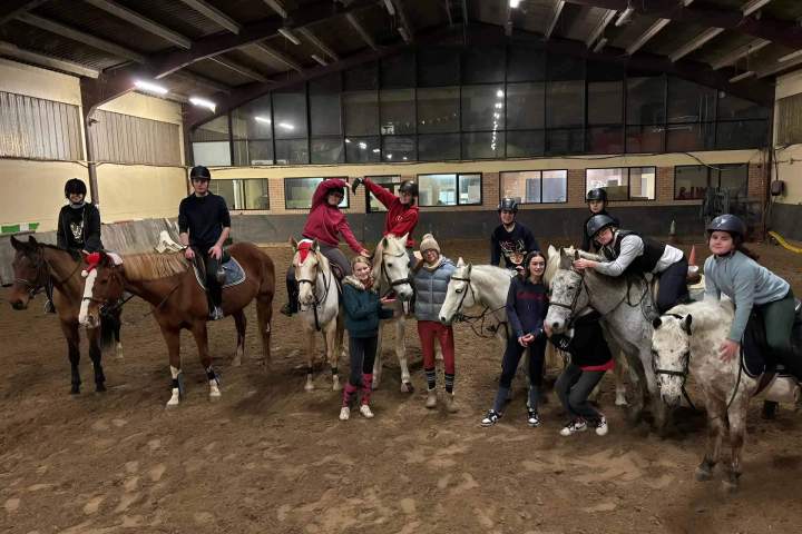 Initiation à l'équitation Nomain